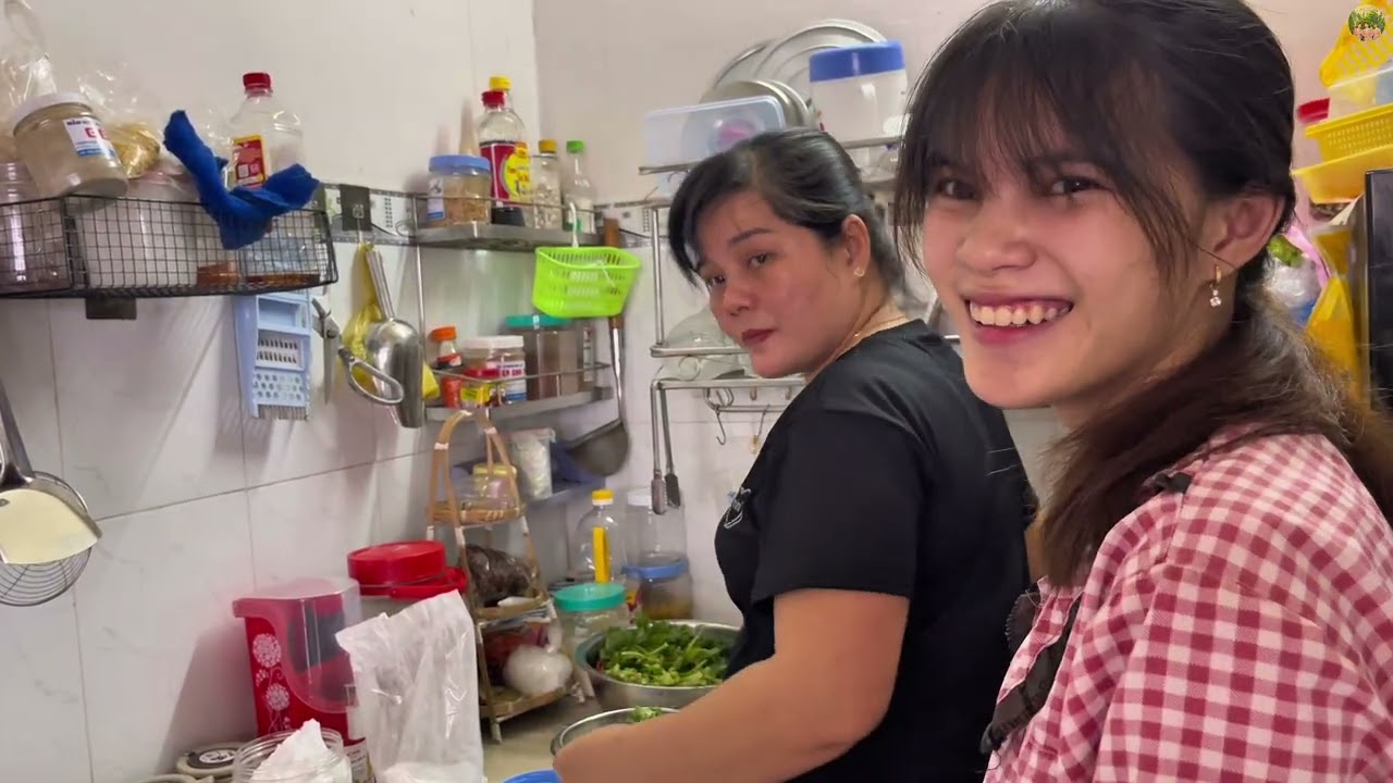 Lần Đầu Chị Em Sinh 3 Tự Tay Làm Bánh Phu Thê Với Mẹ – Cái Kết Cười Xỉu 😂