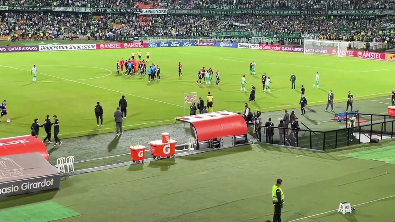 Reacción del Atanasio Girardot a la eliminación de Atlético Nacionales en Copa Libertadores
