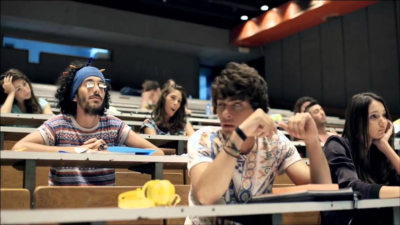 Kinder Bueno ME TVC  كيندر بوينو لذة كبيره لجوع صغير?