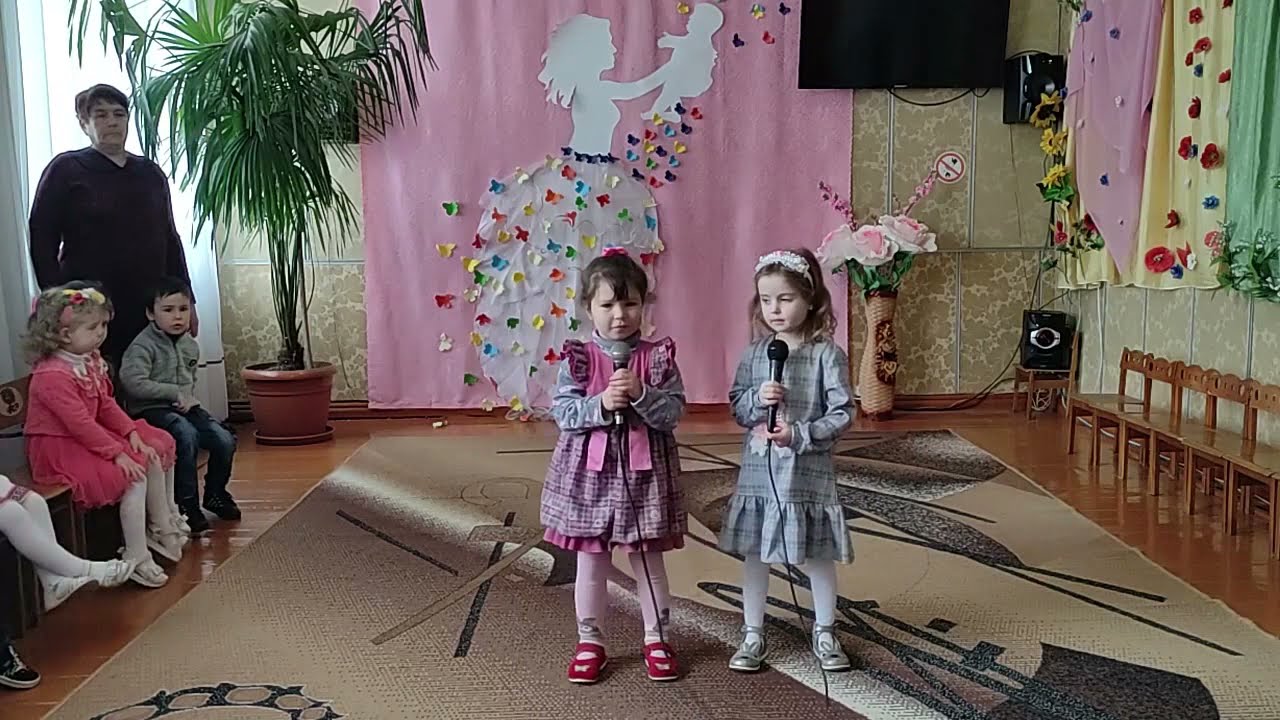 Молодша група 2021р. Свято 8 Березня Мурафський ЗДО