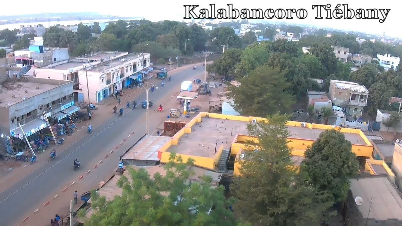 Bamako - Quartier de Kalabancoro Tiébany, un essor surprenant! Image aérienne de Bamako - Mali