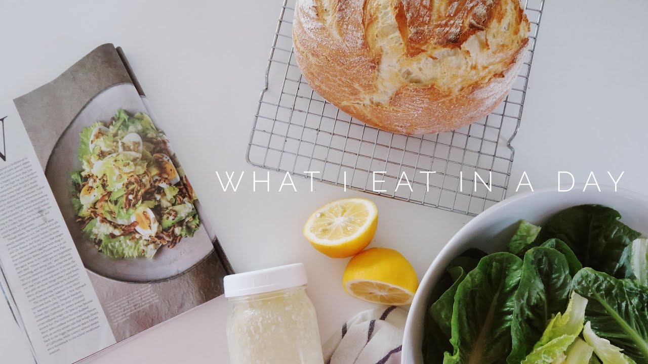 WHAT I EAT IN A DAY