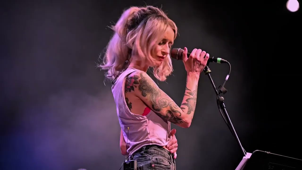 Sarah Lesch - Was soll ich sagen? Live in Bonn