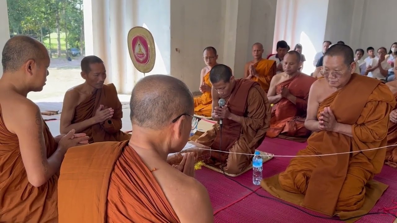 แห่บุญกฐินวัดพระธาตุพุทธวงศ์