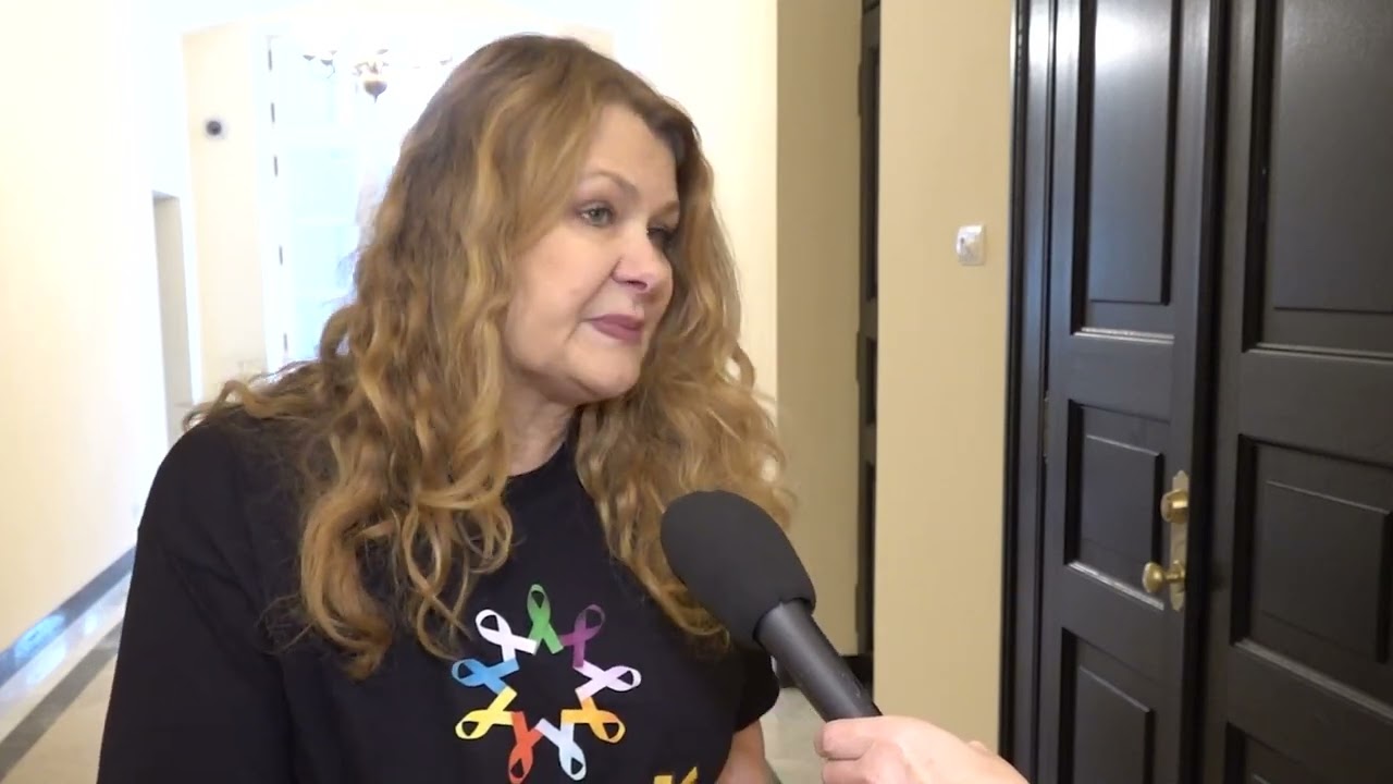 Katarzyna Piekarska: Młodym ludziom wydaje się, że są nieśmiertelni