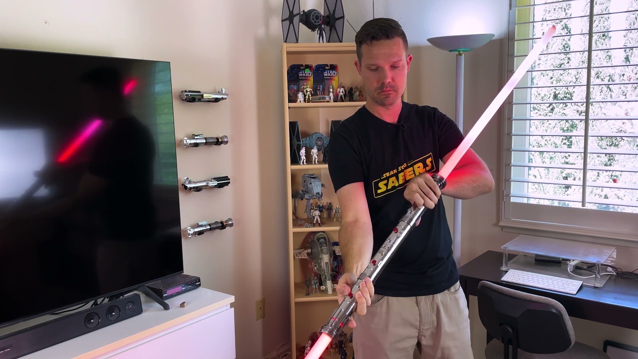 Darth Maul&rsquo;s Neopixel Lightsaber by LGT Saberstudio (Smoothswing, Proffieboard 2.2)