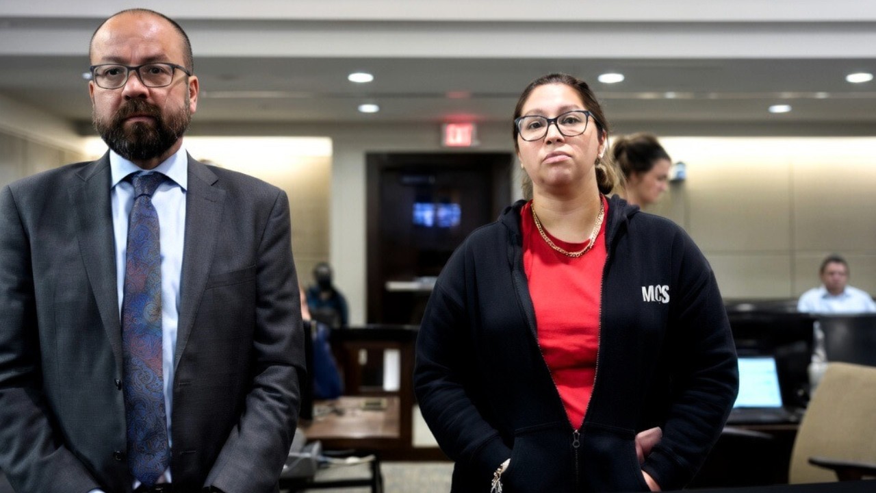 Mom on Methadone Leaves Baby Alone — Judge Boyd Takes Baby Away