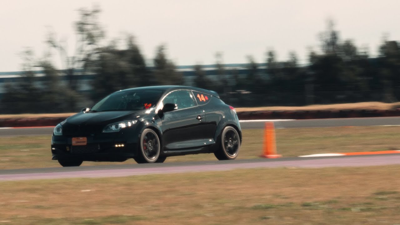 Me DESTRUYÓ esta Mégane R.S. | Track Day Argentina