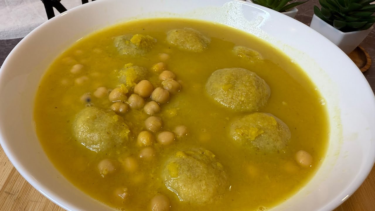 لايوجد الذ من الشوربة في الشتاء🍵كبة الجريش والبرغل مع الشوربة والطعم👍 Kibbeh made with cracked wheat