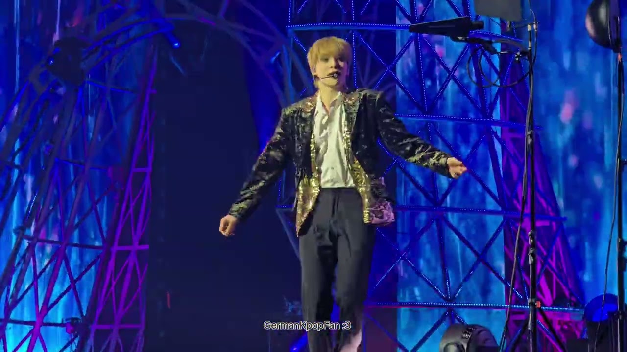 [19.02.25] ATEEZ - DANCING LIKE BUTTERFLY WINGS IN BERLIN DAY 2