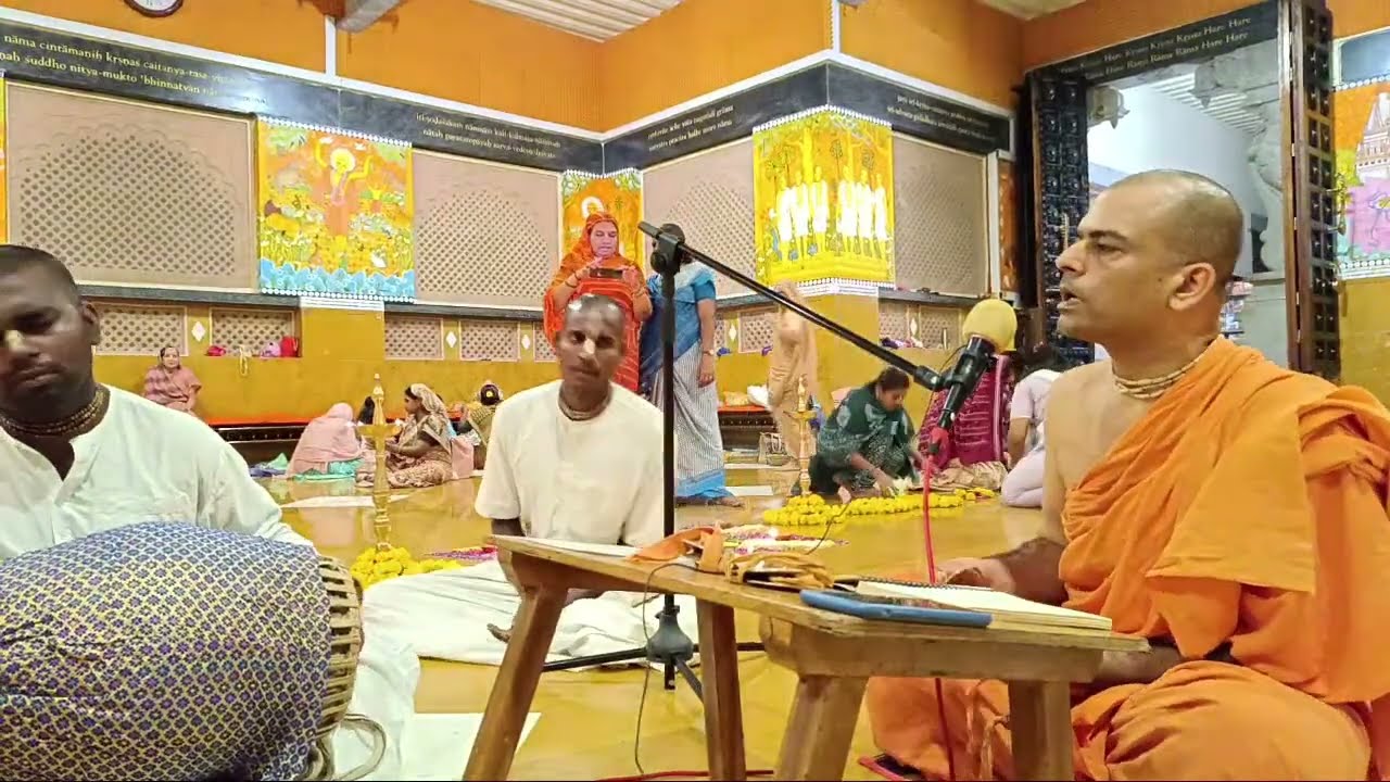 Hare Krishna Bhajans by Cittahari Prabhu @ISKCON Salem