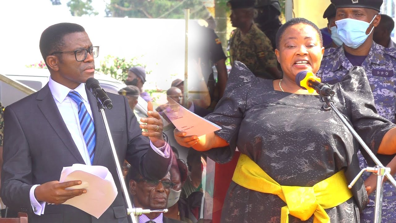 Okwogera kwa Katikiro wa Gavumenti ne Katikiro wa Buganda mu kuzika Dr.Paul Kawanga Ssemwogerere