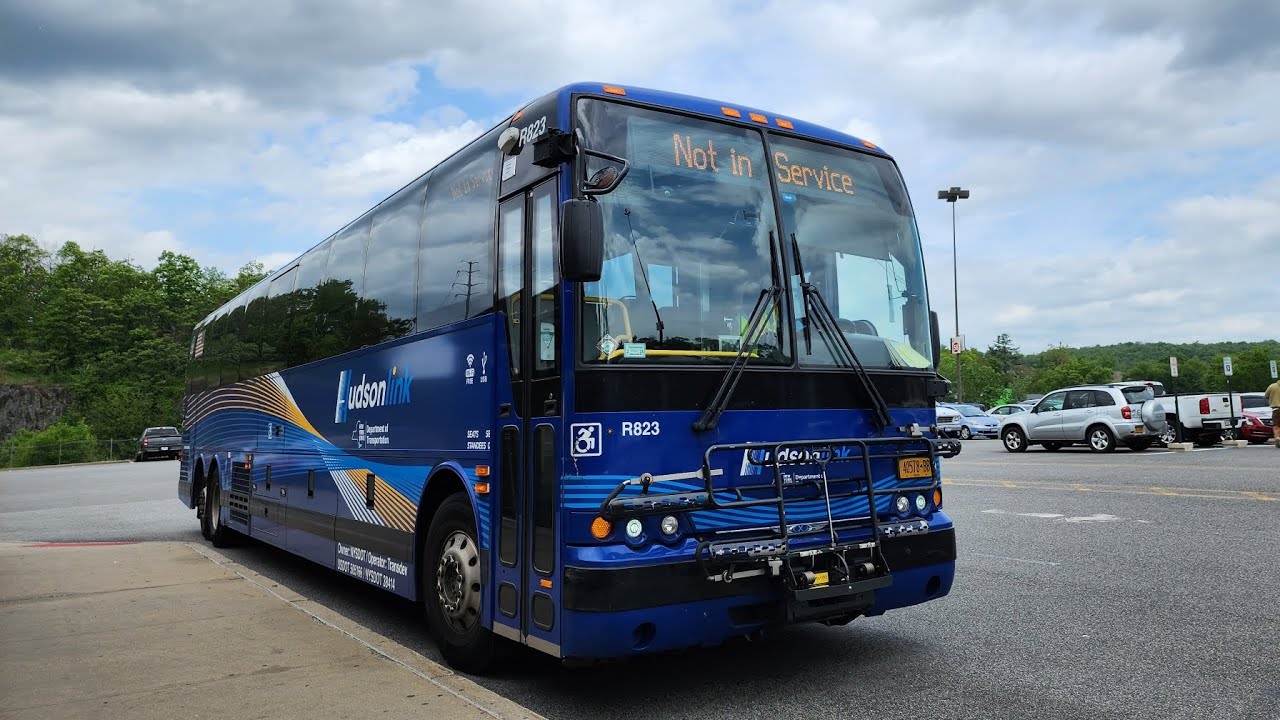 HudsonLink: Over The River Aboard 2018 Prevost X3-45 R823 On The H07 To Palisades Lot J • 05/19/2022