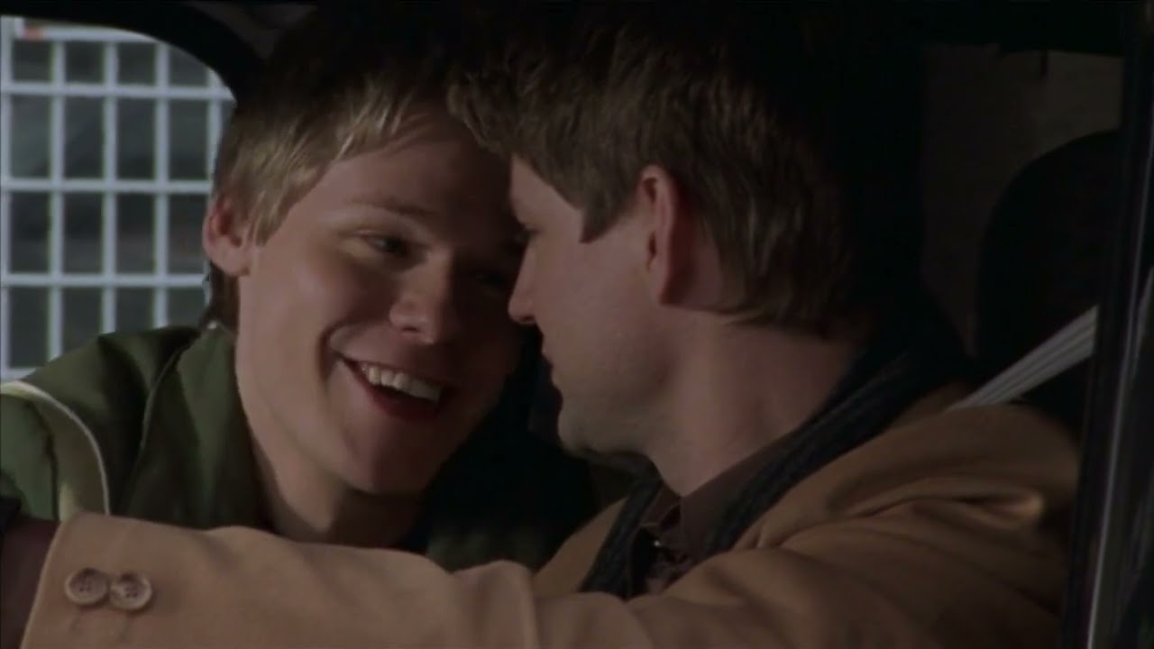 justin and brian from queer as folk being a messy duo for 5 seasons straight