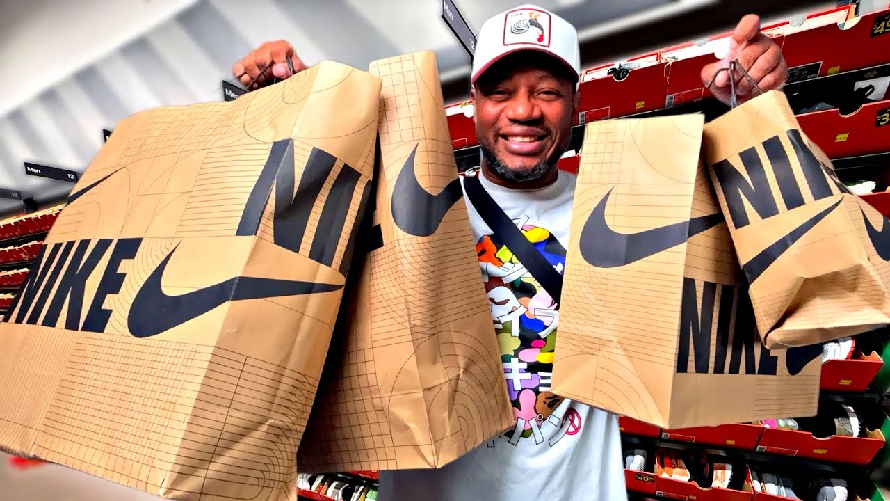 Back to School Budgeting? Nike Clearance is INSANE Right Now!