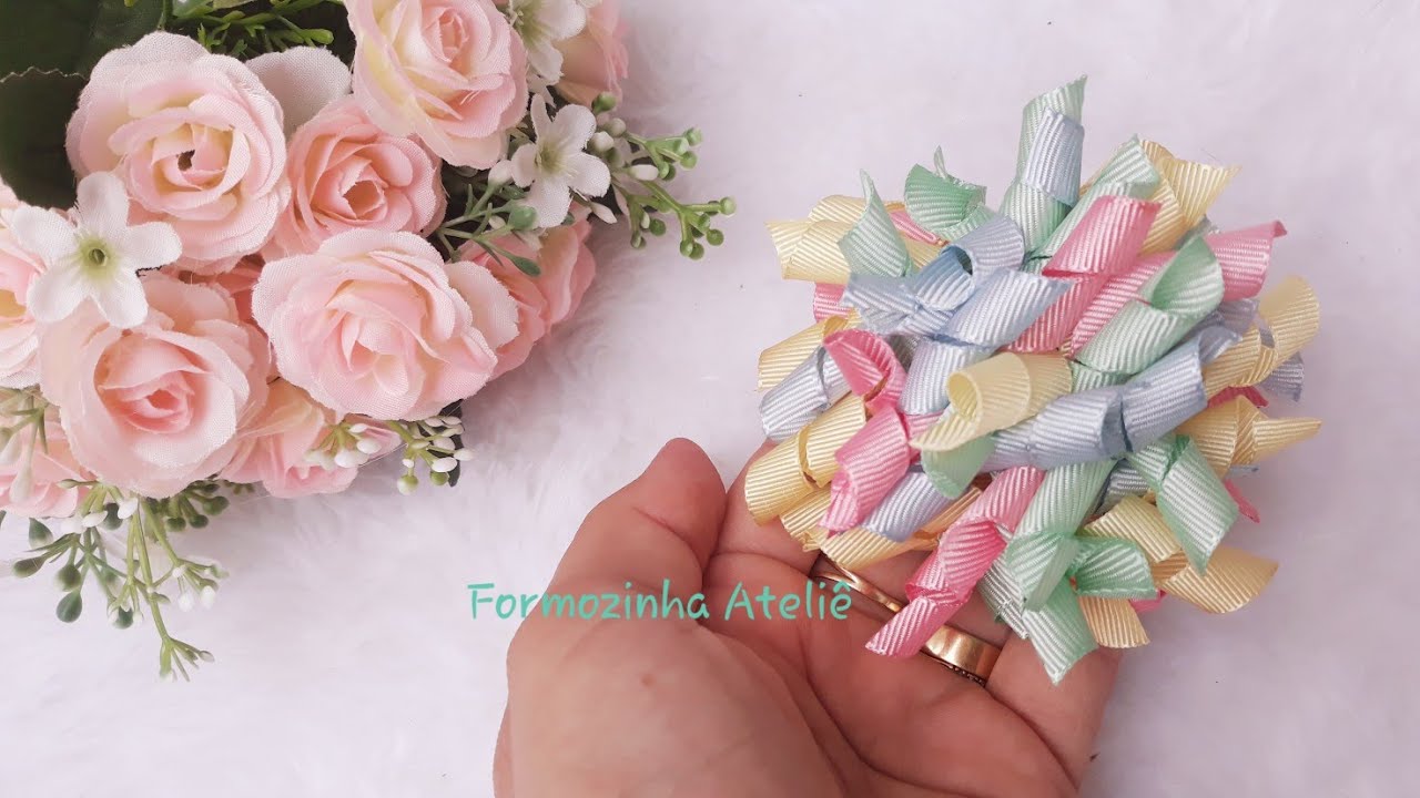 Pompom de cachinhos - Pompom korker - Poly Formozo