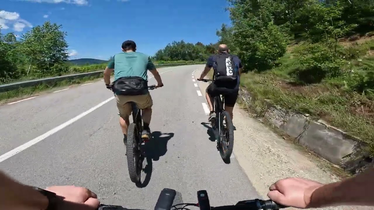 Mountain Biking Crivaia 2023 with friends!