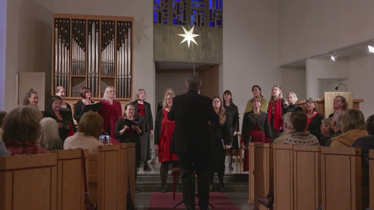 Ergen Deda med kören Perunika under ledning av Michael Deltchev