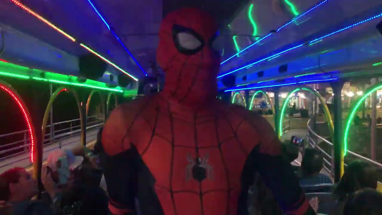 Pasando una noche espectacular   City  Bus Muralito    