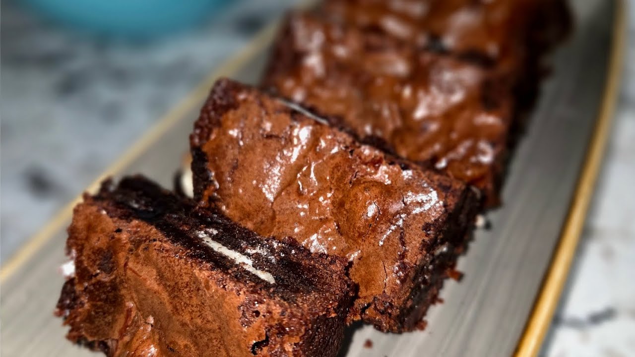Loaded Overload Oreo STUFFED Brownies #brownies #recipe 