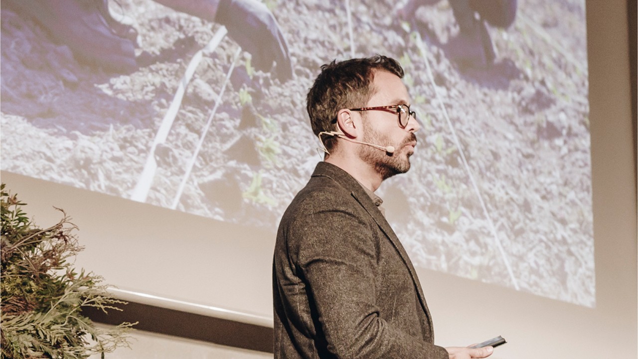 Get On Your Knees (and Bring Gastronomy with You) | Christian Puglisi | MAD Monday