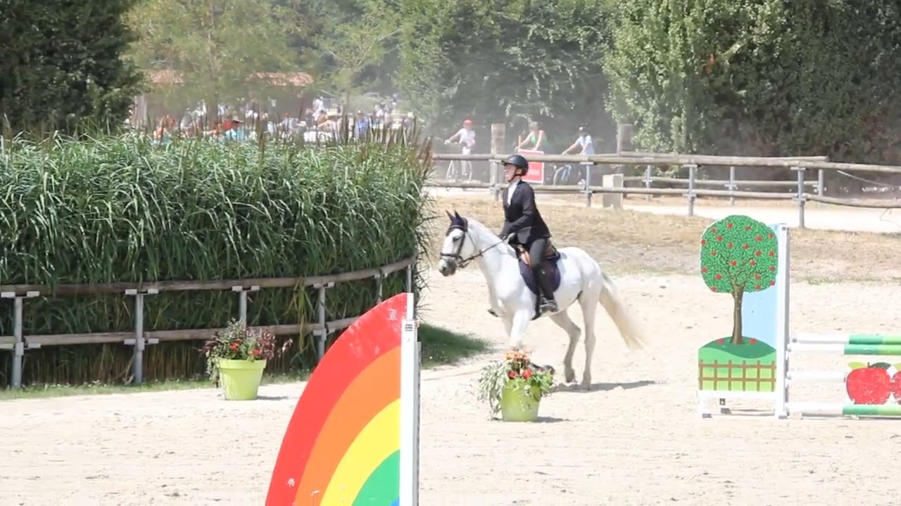 Lamotte 2025 Hunter P1 Clara 01