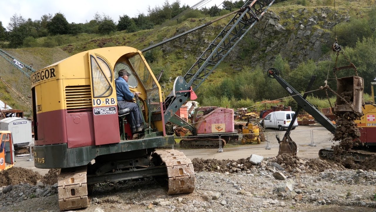 Ruston Bucyrus 10-RB dragline working