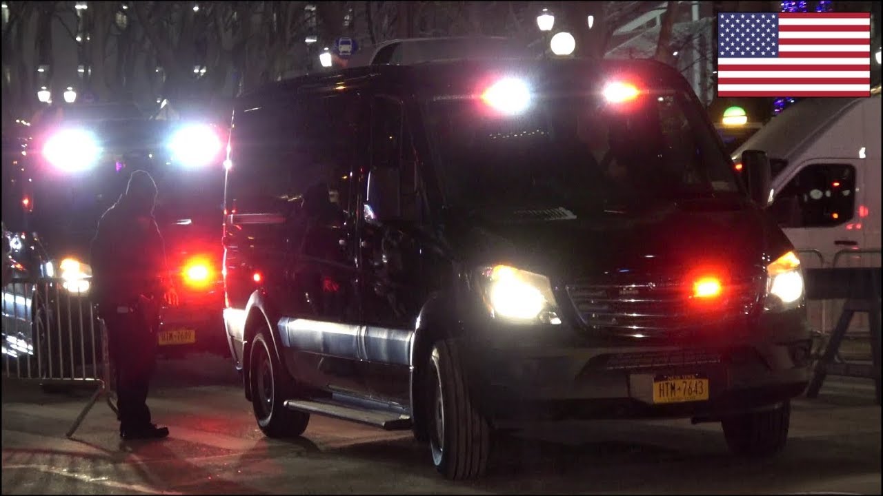 NYPD Unmarked police vans responding with rumbler siren 🚨