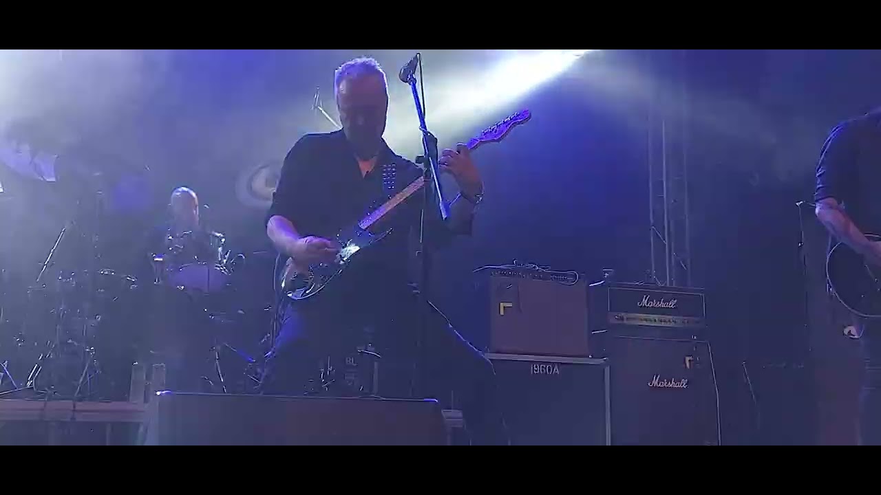 Ved Buens Ende - Autumn Leaves - live@Dark Bombastic Evening 2022