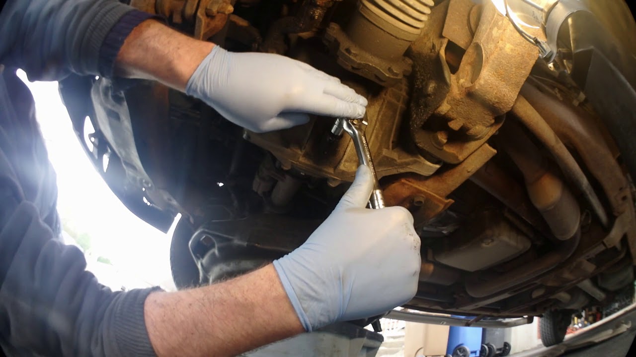 Silverado 2004 4x4 Z71 front differential oil change