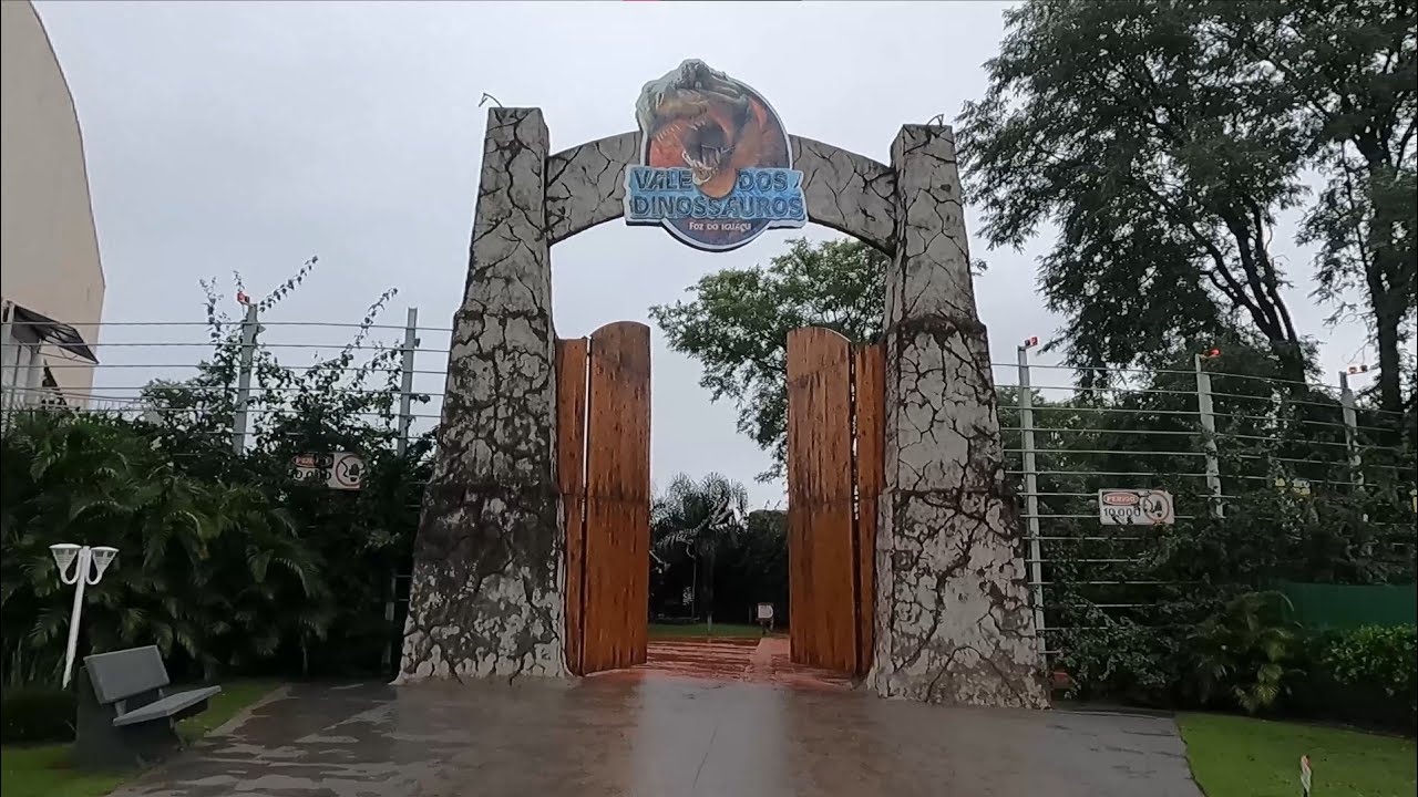Incrível Vale dos Dinossauros, Dreamland - Foz do Iguaçu