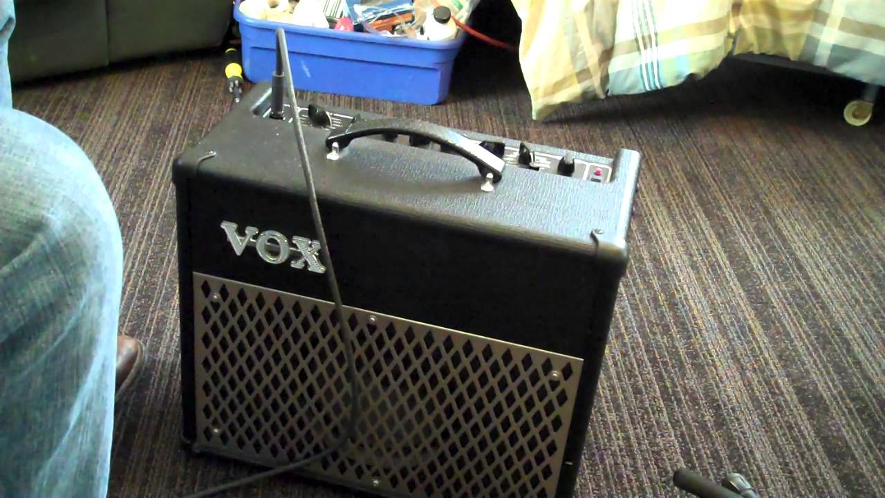 VOX DA15 modeling guitar amplifier MP4 practice digital solid state amp