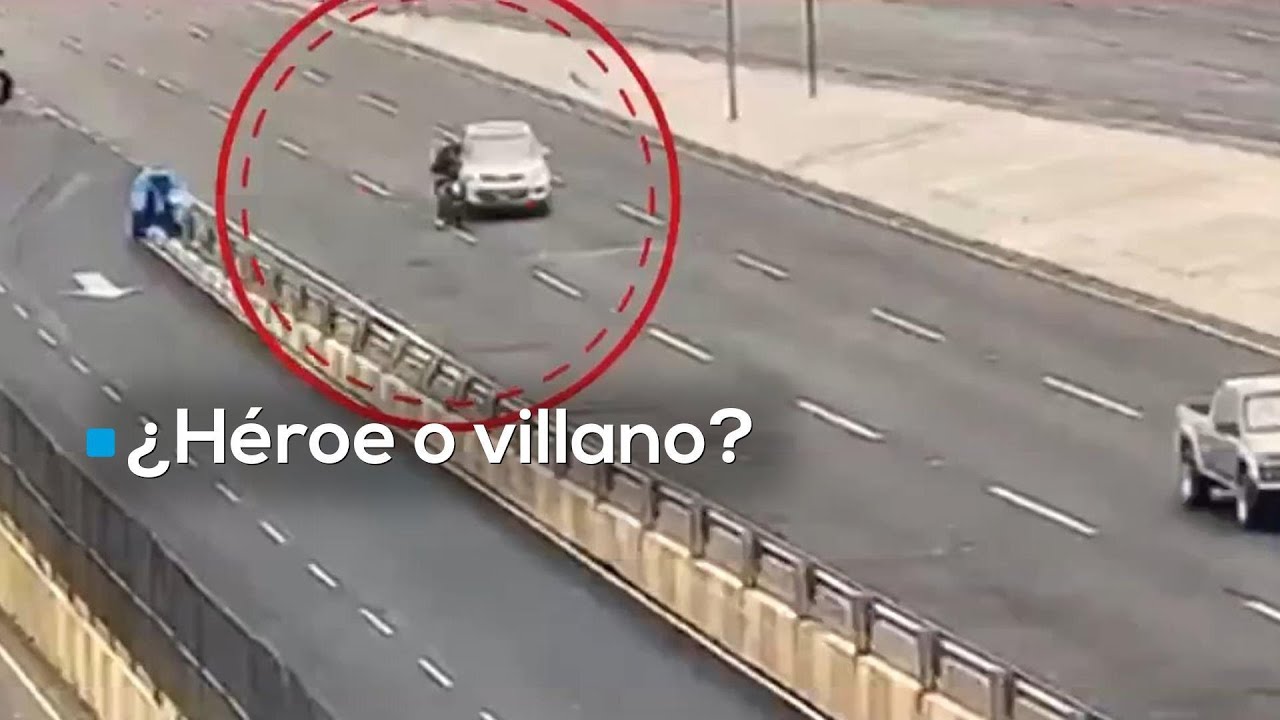 &iquest;H&eacute;roe o criminal? | Conductor atropella a presunto ladrones que acababan de robar en Quer&eacute;taro