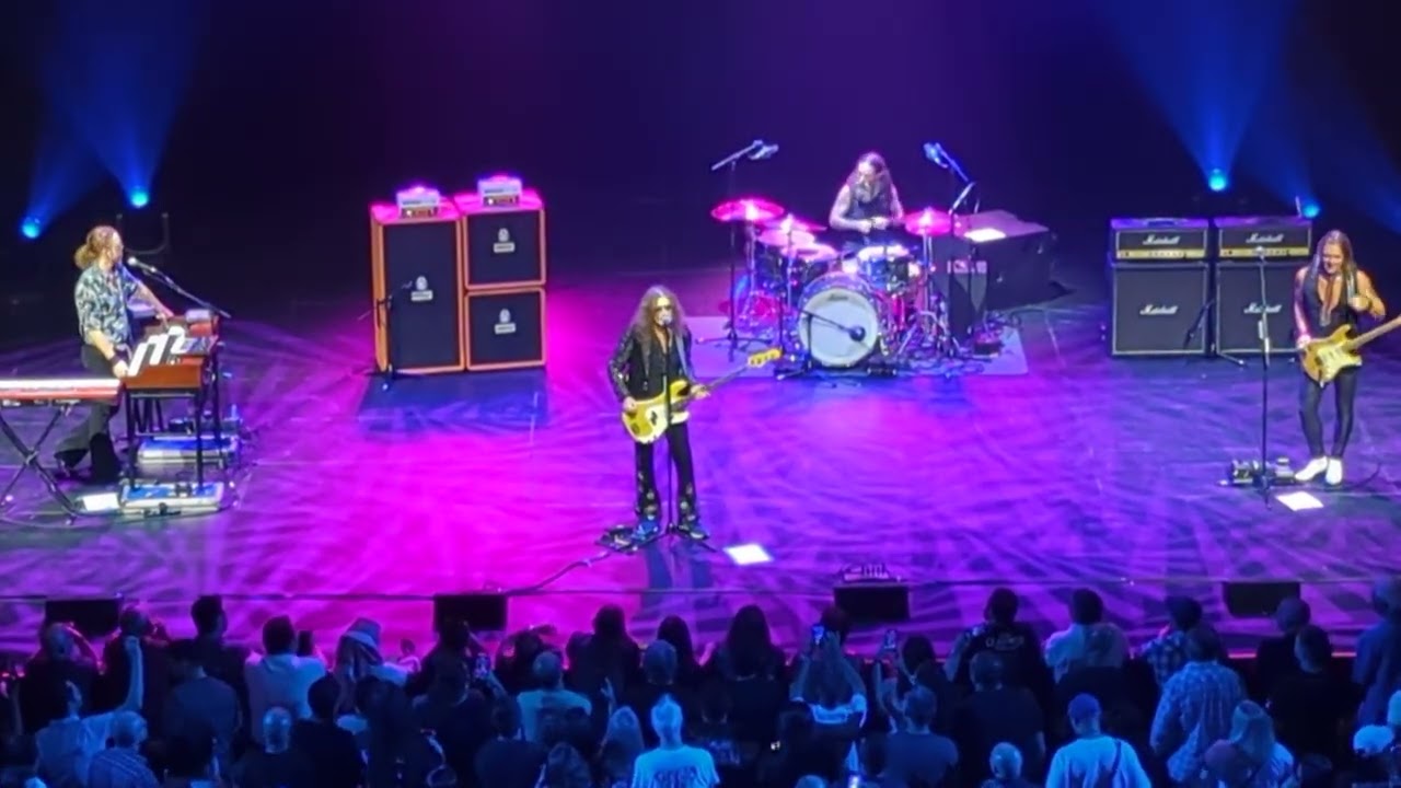 Glenn Hughes - Talks: 50th Anniversary / Performs Deep Purple Classics Live (Dubai, 19 Oct 2024)