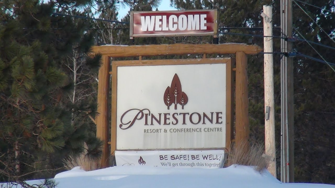 Stay & Play at the Pinestone