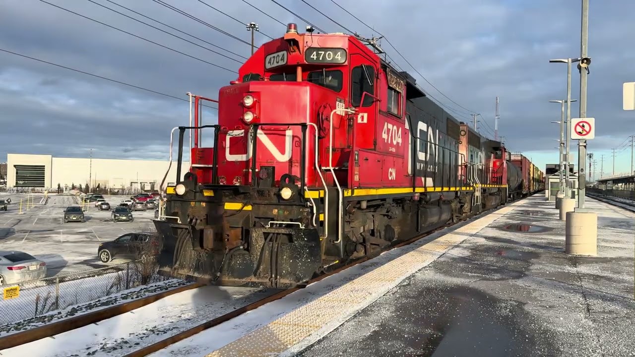 Railfanning at Malton Go Station 