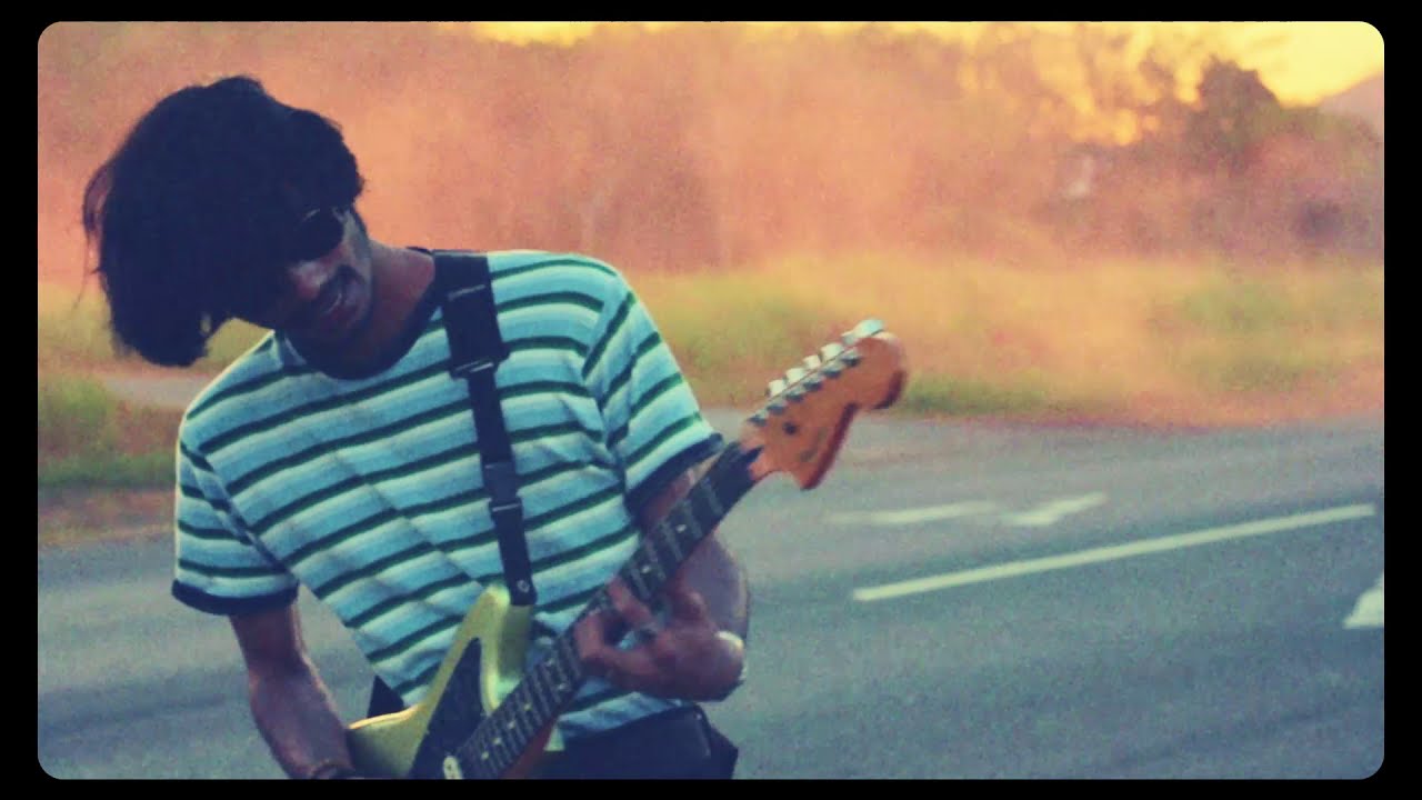 Jaggfuzzbeats - Symmetry (Official Music Video)