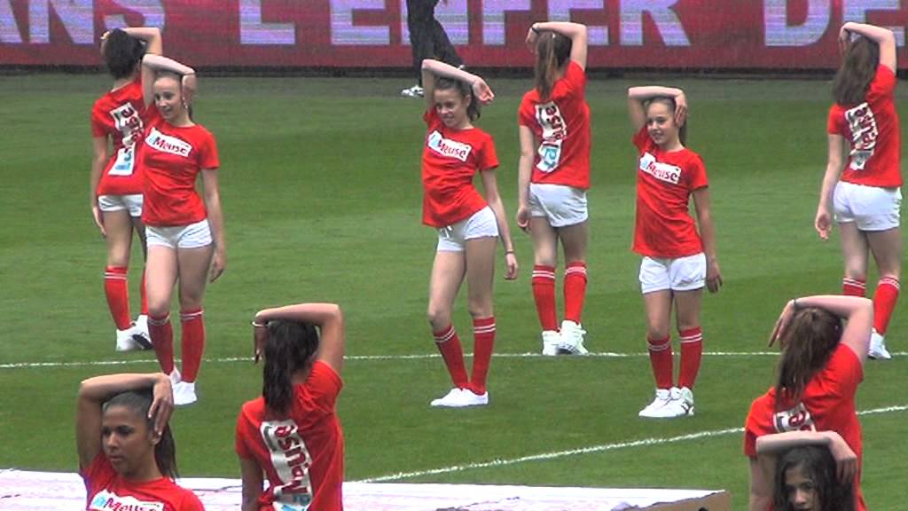 DANCE ATTITUD AU STANDARD DE LIEGE mai 2013
