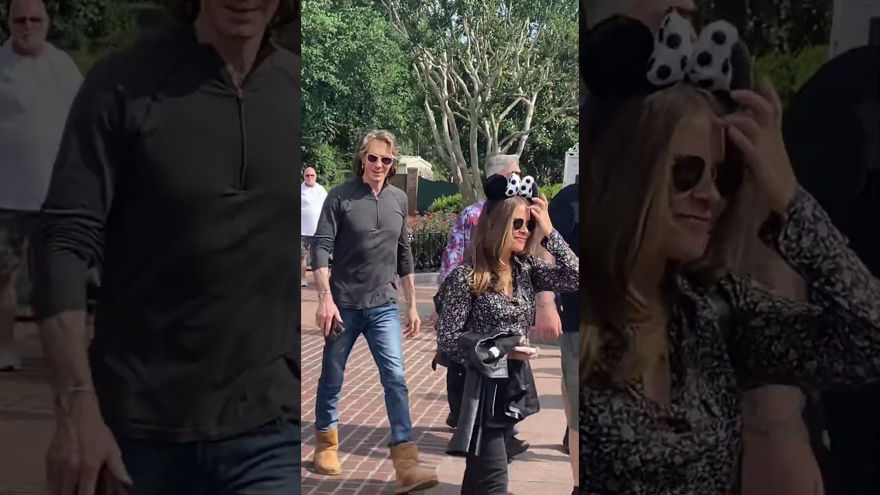 Who is CELEBRITY walking around DISNEY EPCOT!?! 