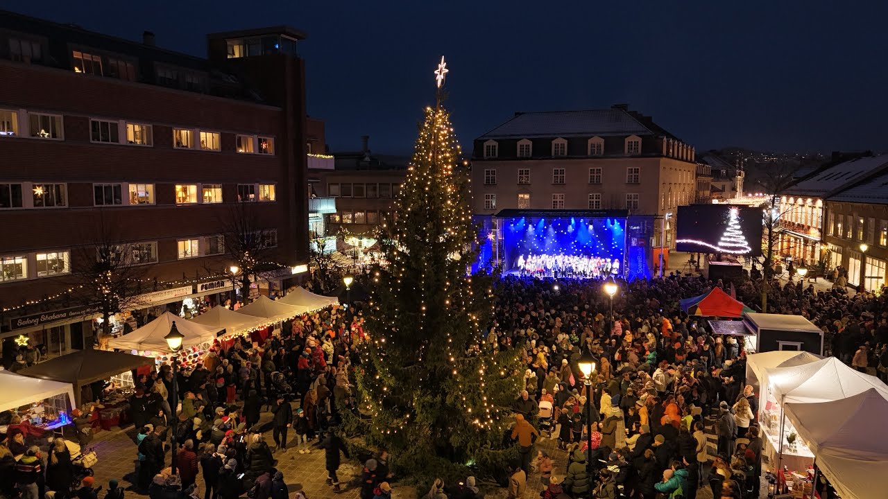 🎄 Julebyen H&oslash;nefoss 2025 &ndash; en magisk start p&aring; adventstiden!