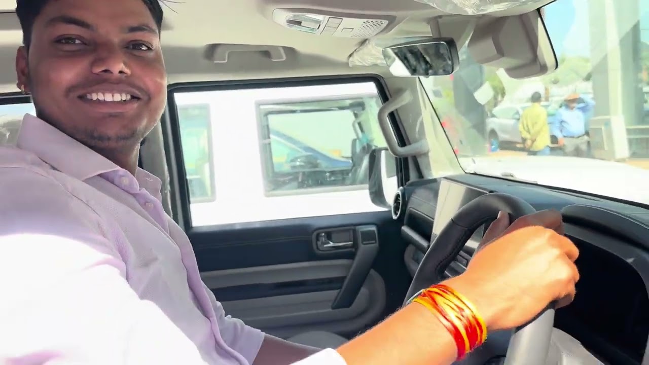 ￼￼ new Mahindra Bolero, Gwalior Showroom ￼vlog