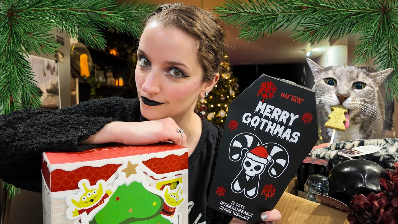 Advent Calendars, Christmas Decor Haul, Decoration Reveal, & ... Cats 😸🎄