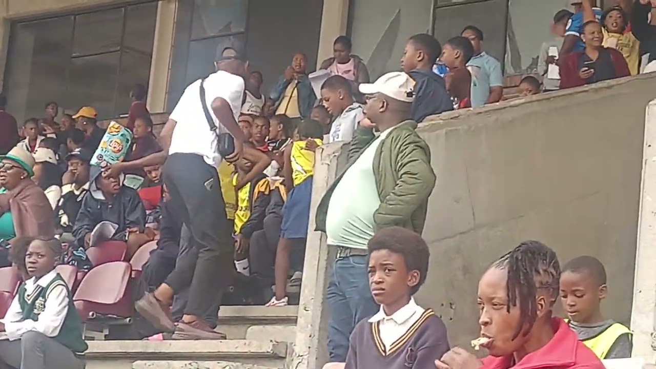 Nkosenhle Buthelezi new record of 5,77m