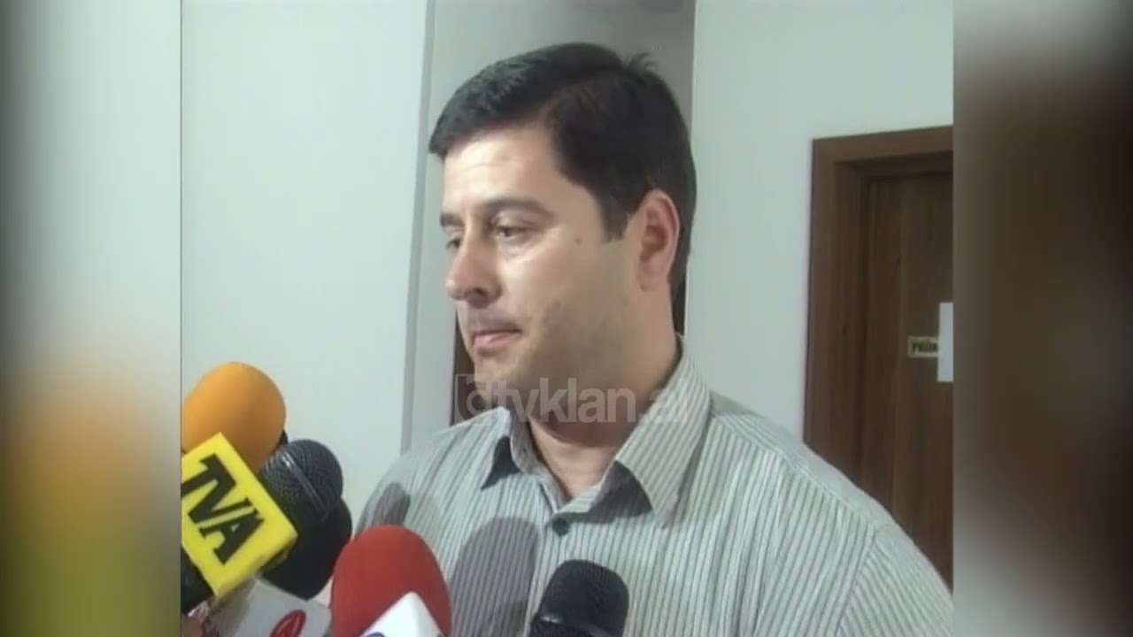 Shpallet i pafajsh&euml;m nga gjykata Pjerin Ndreu - (15 Qershor 2005)
