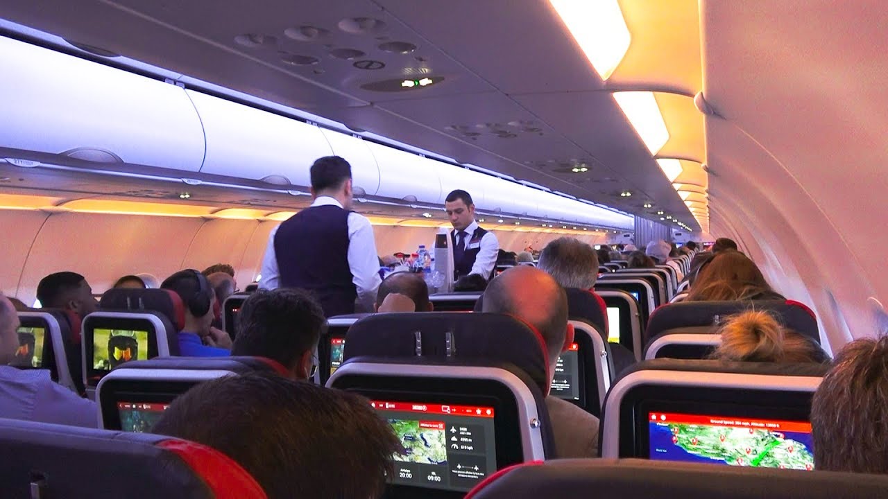 Turkish Airlines, Istanbul Airport to Antalya Airport, A321-200, Economy Class