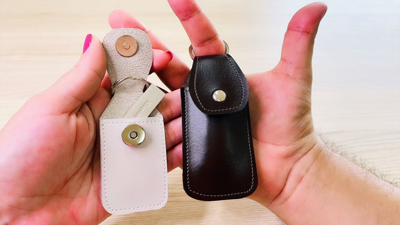 Como fazer PORTA CHAVEIRO PEN DRIVE com Molde Gratuito - Costura Criativa - por tucaensina