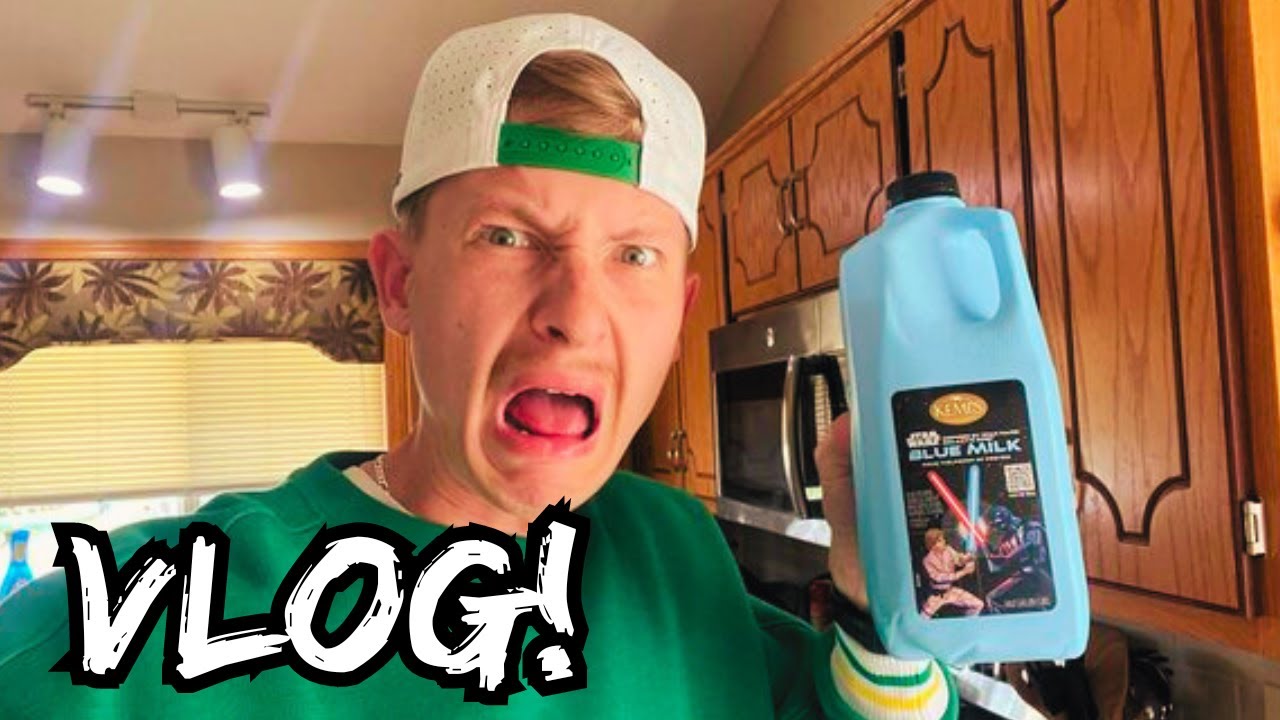 Drinking Blue Milk.. (VLOG)