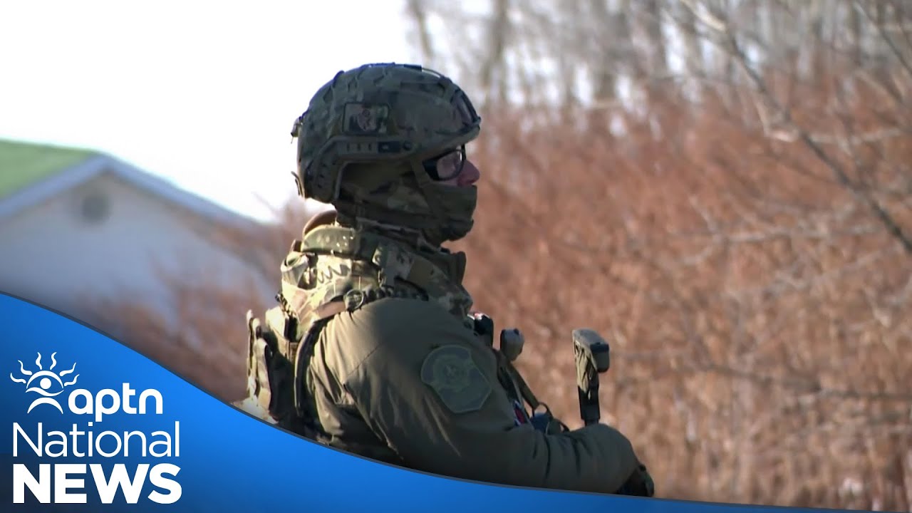 Police carry out raids in Kanesatake | APTN News