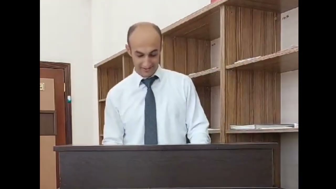 Əvəz Müəllim Hacıyev.