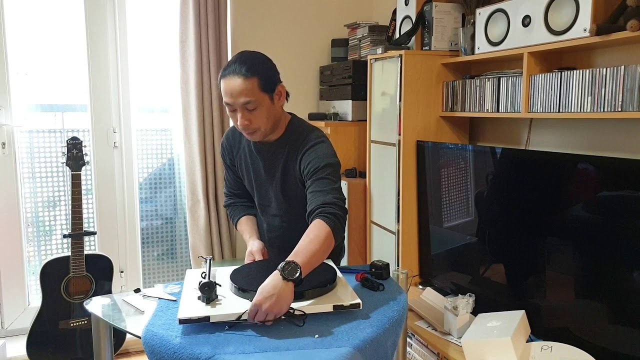 Rega P1 Unboxing